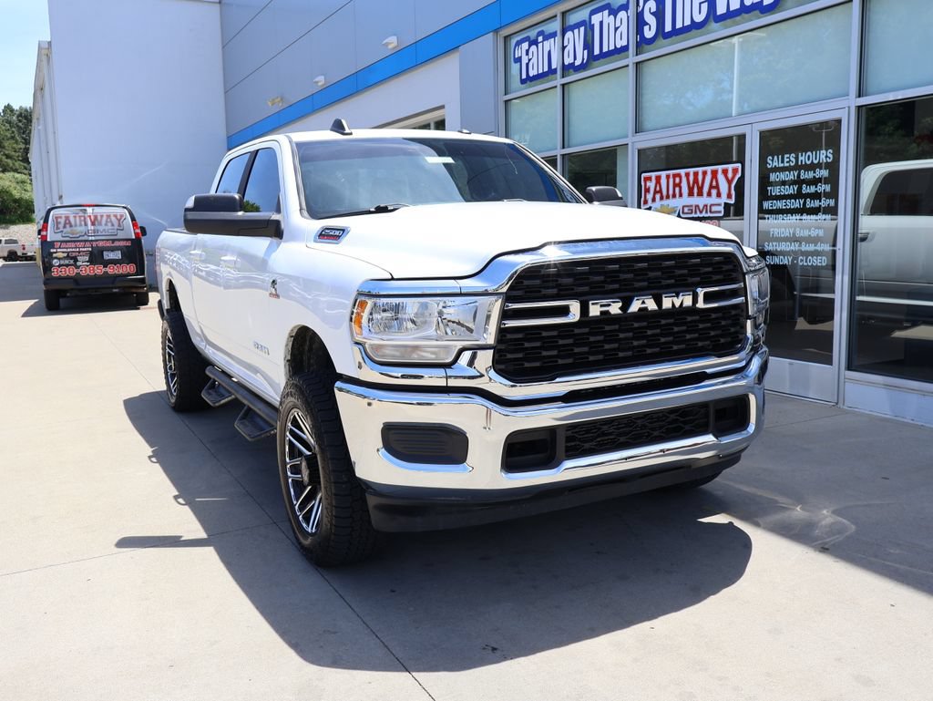 Used 2022 RAM 2500 Big Horn AWD/4WD image 2