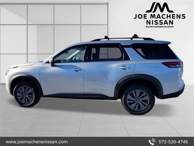 New 2025 Nissan Pathfinder SV image 2
