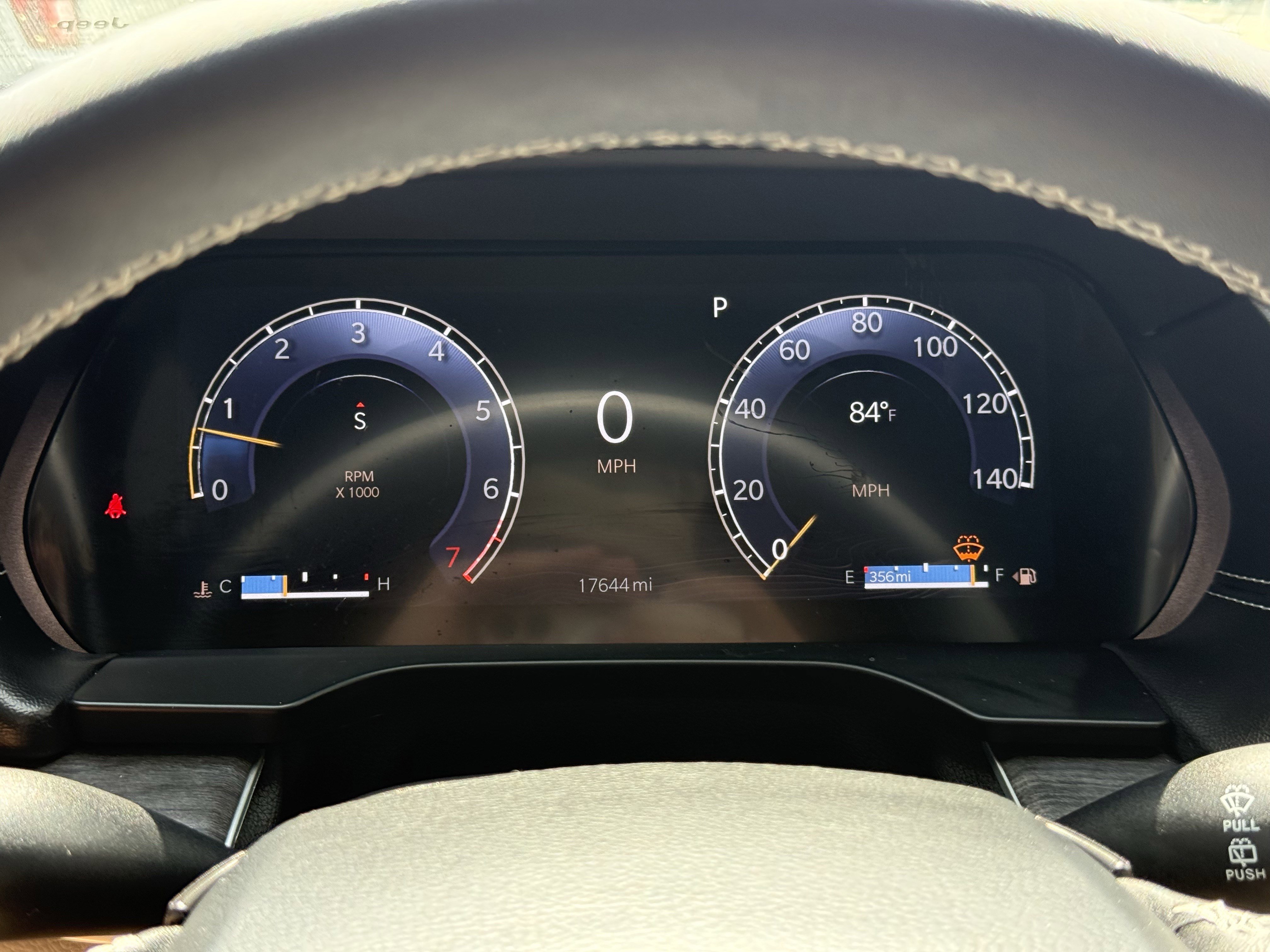 Used 2024 Jeep Grand Cherokee L Limited w/ Luxury Tech Group II image 18