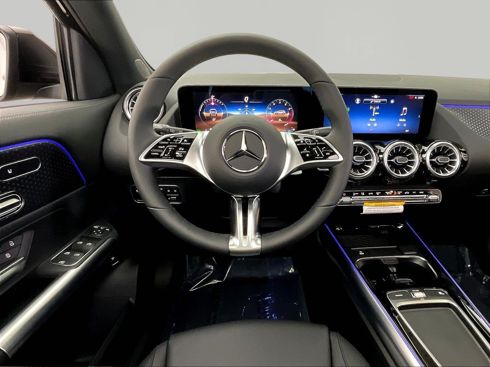 New 2026 Mercedes-Benz GLA 250 4MATIC image 8