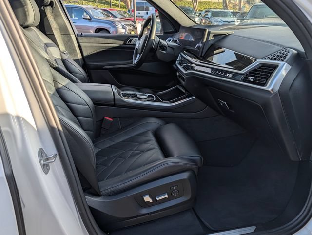 Used 2024 BMW X5 sDrive40i w/ Parking Assistance Package RWD image 9