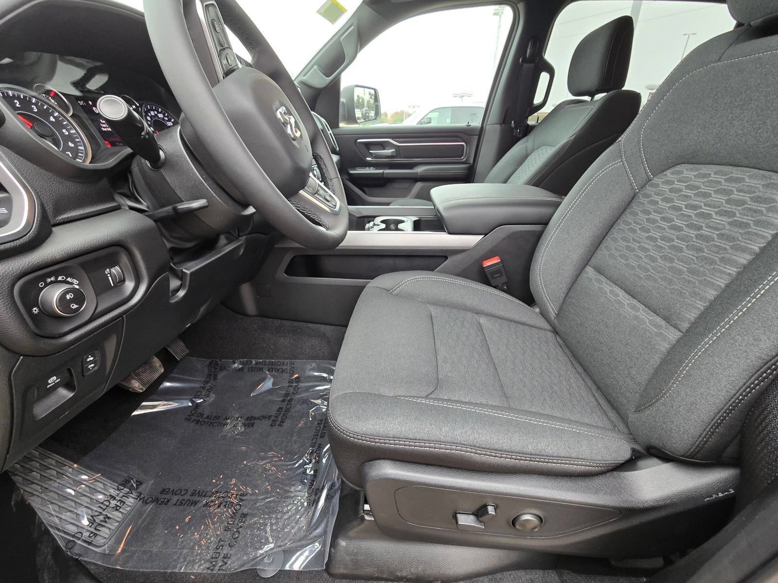 New 2026 RAM 1500 Big Horn AWD/4WD image 11