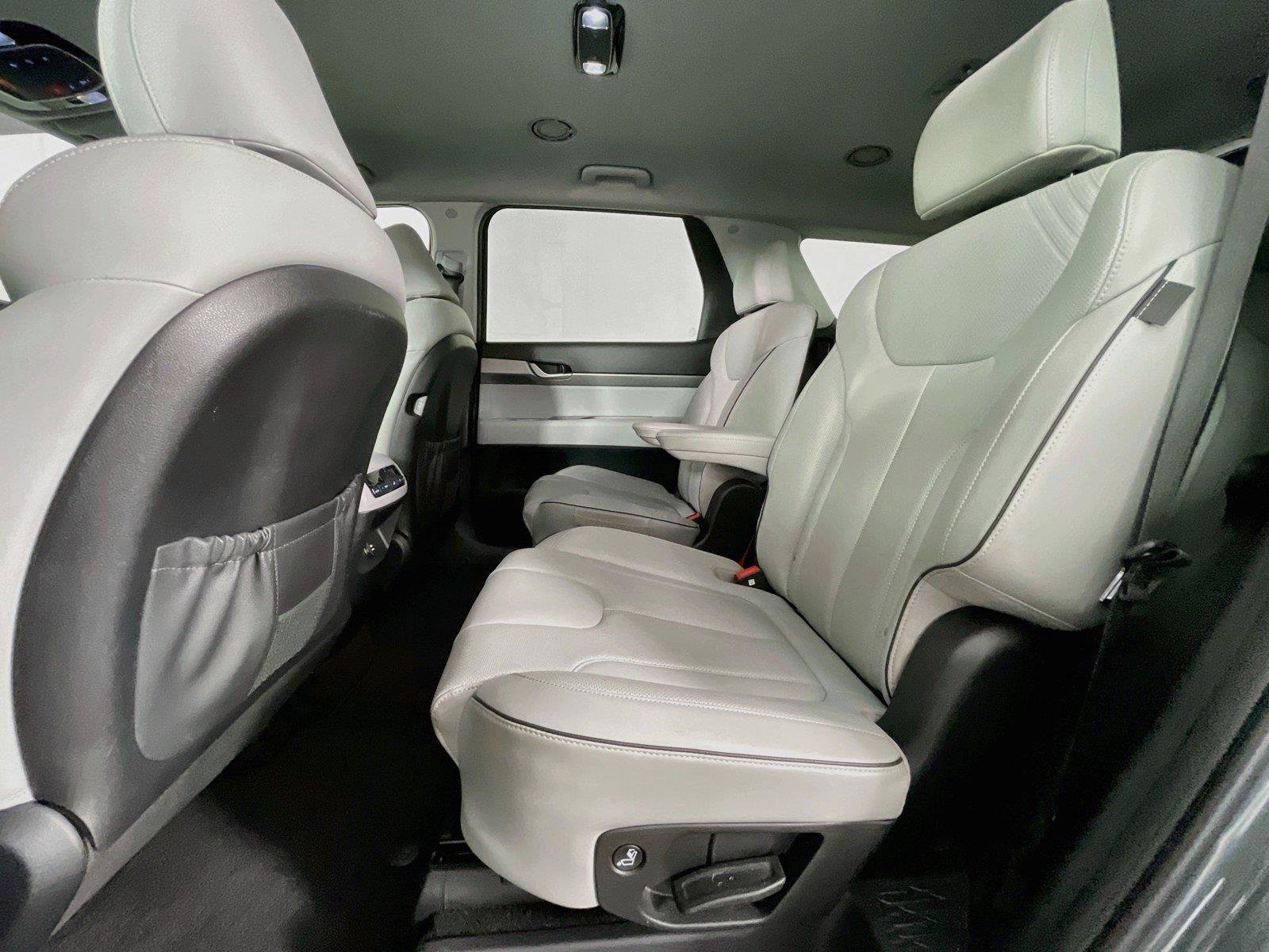 Used 2023 Hyundai Palisade SEL AWD/4WD image 28