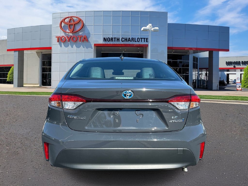 Used 2023 Toyota Corolla LE FWD image 7