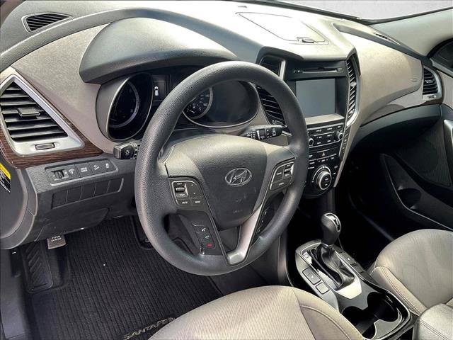 Used 2018 Hyundai Santa Fe Sport w/ 2.4L Value Package 02 FWD image 13