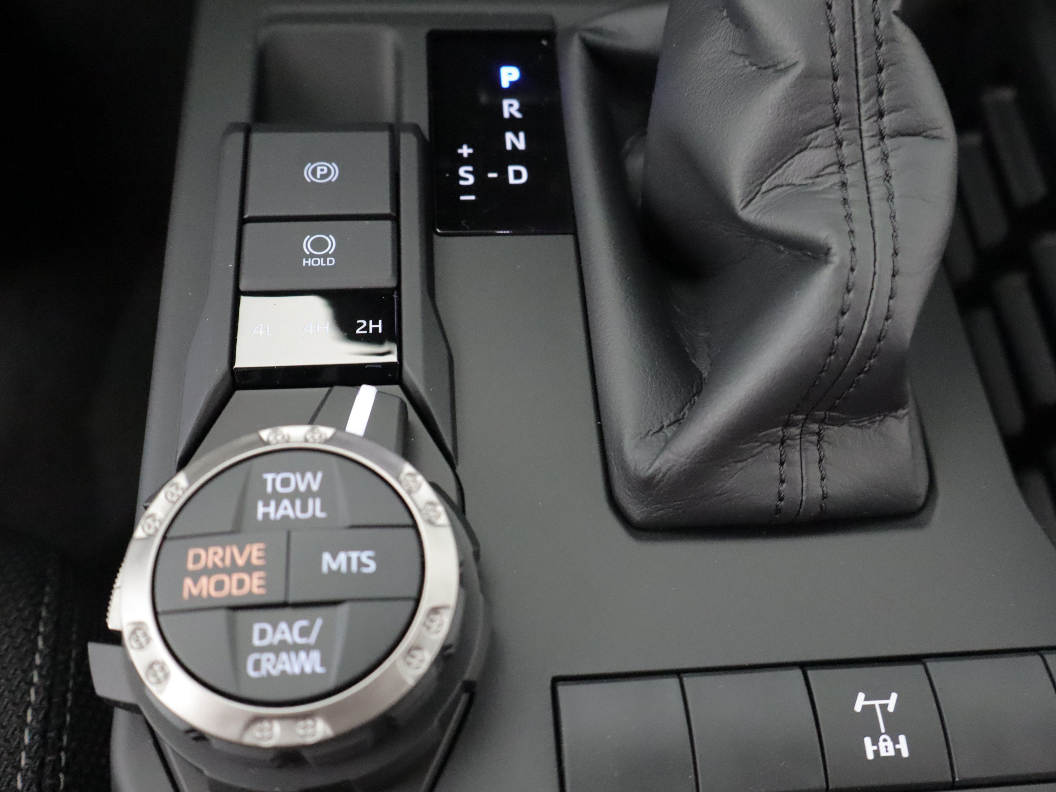 New 2026 Toyota 4Runner TRD Off-Road AWD/4WD image 14