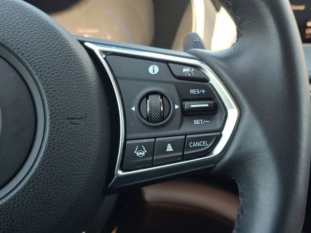 Certified 2024 Acura MDX SH-AWD w/ Technology Package image 24