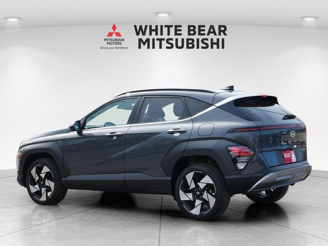 Used 2025 Hyundai Kona Limited AWD/4WD image 4