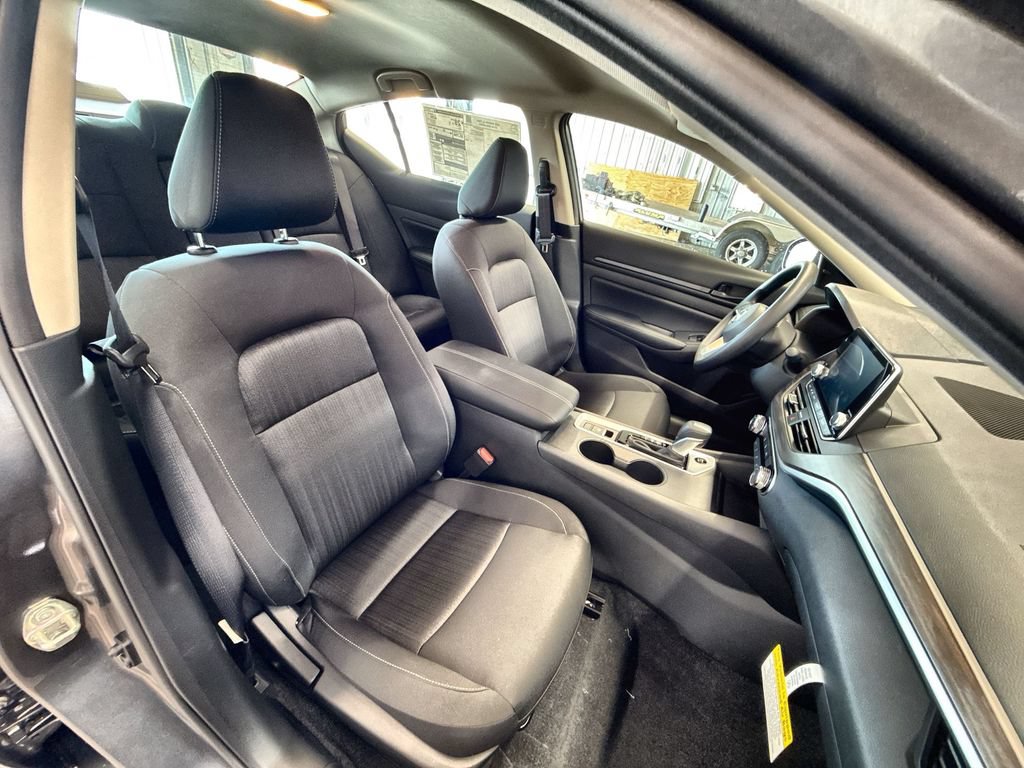 New 2026 Nissan Altima 2.5 SV AWD/4WD image 25