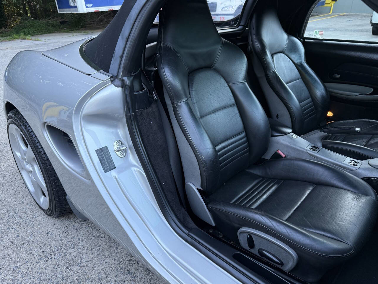 Used 2002 Porsche Boxster image 12