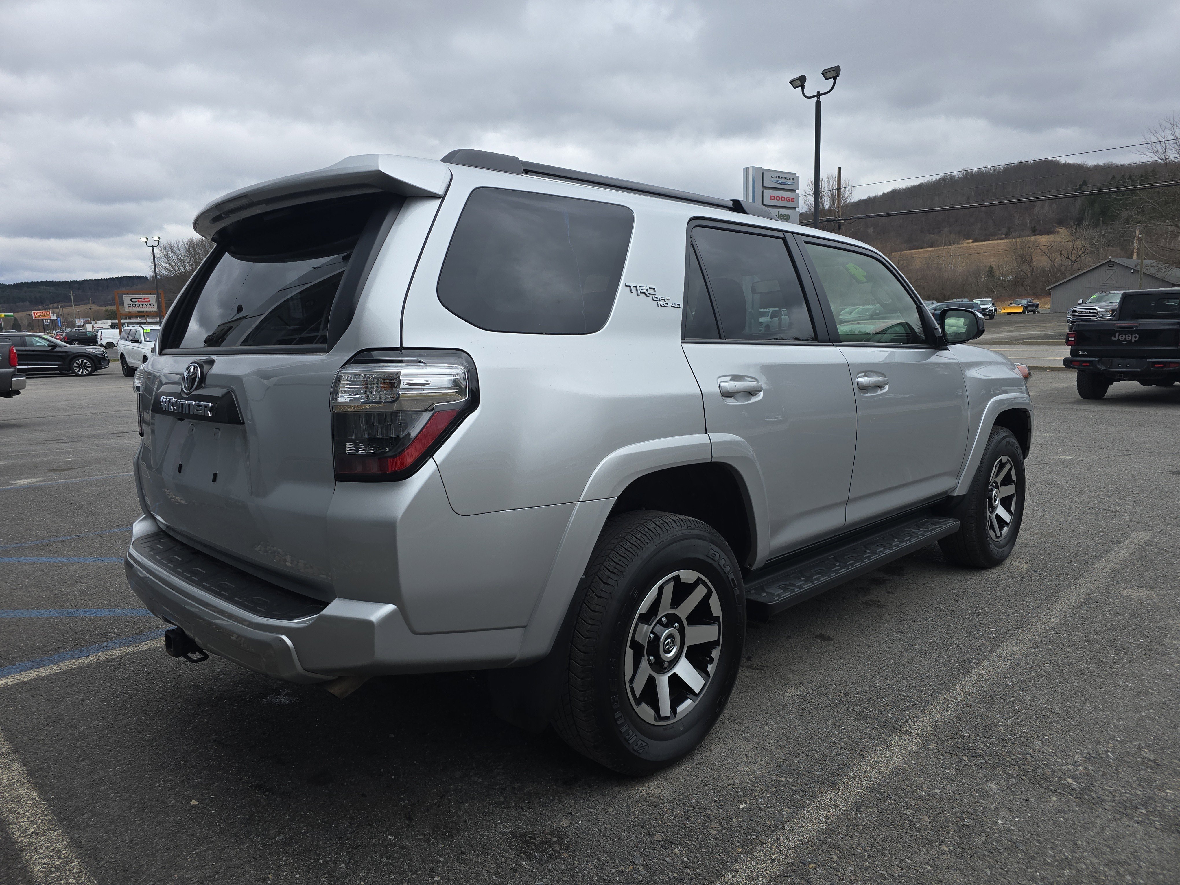 Used 2024 Toyota 4Runner TRD Off-Road video 3