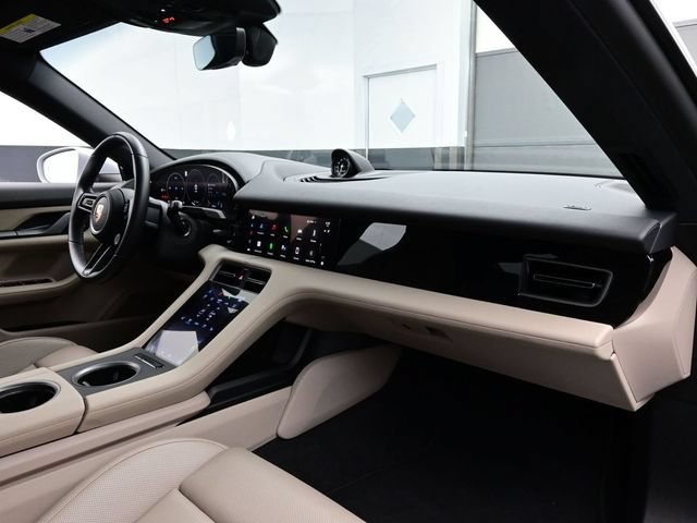 Certified 2025 Porsche Taycan AWD/4WD image 19