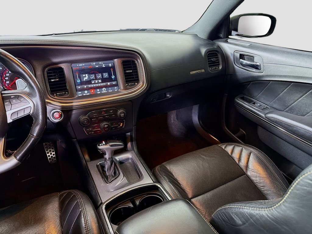 Used 2019 Dodge Charger SRT Hellcat w/ Navigation & Travel Group RWD image 26