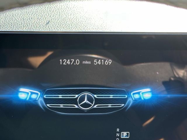 Used 2023 Mercedes-Benz GLB 250 image 29