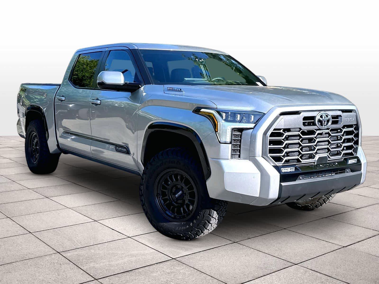 Used 2025 Toyota Tundra Platinum w/ TRD Off-Road Package AWD/4WD image 2