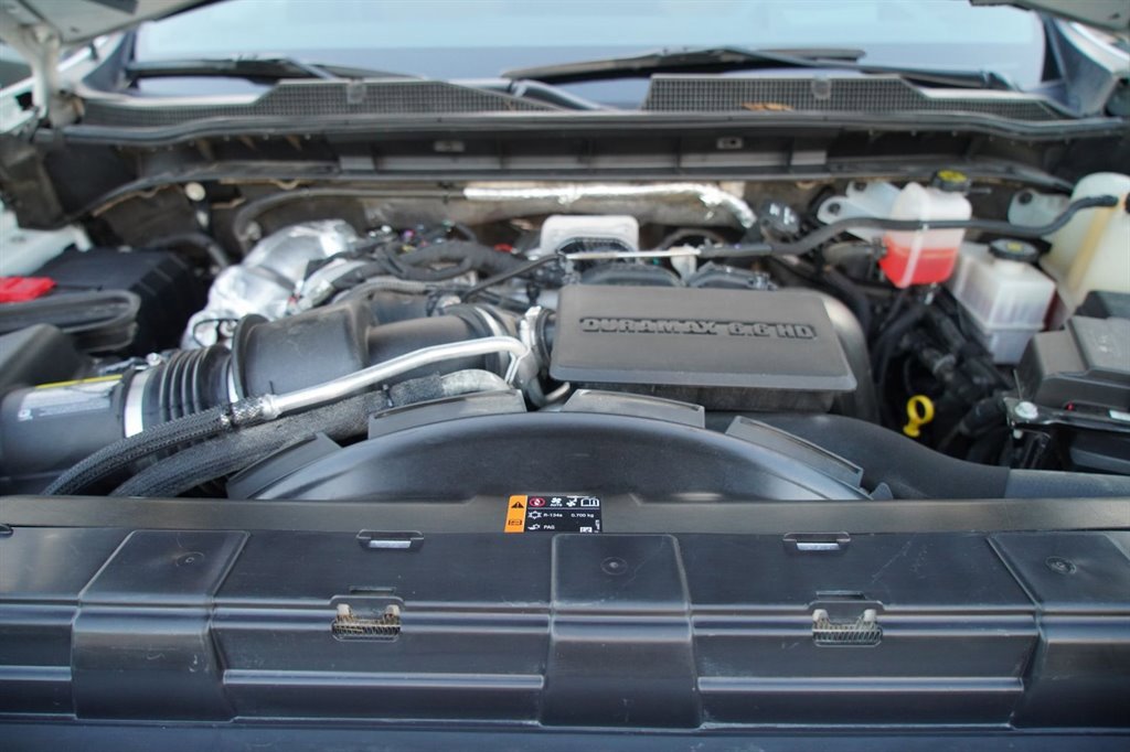 Used 2024 Chevrolet Silverado 3500 High Country w/ Technology Package image 7