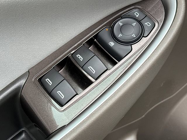 Used 2025 Chevrolet Malibu LT FWD image 19