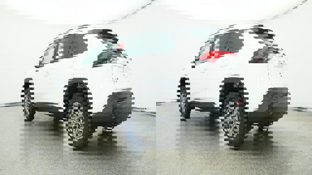 New 2025 Toyota RAV4 XLE image 29