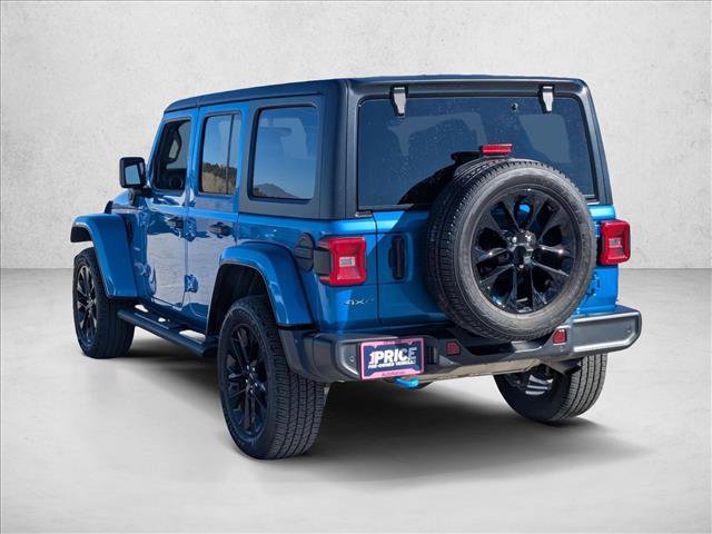 Used 2022 Jeep Wrangler Unlimited Sahara w/ Cold Weather Group image 8