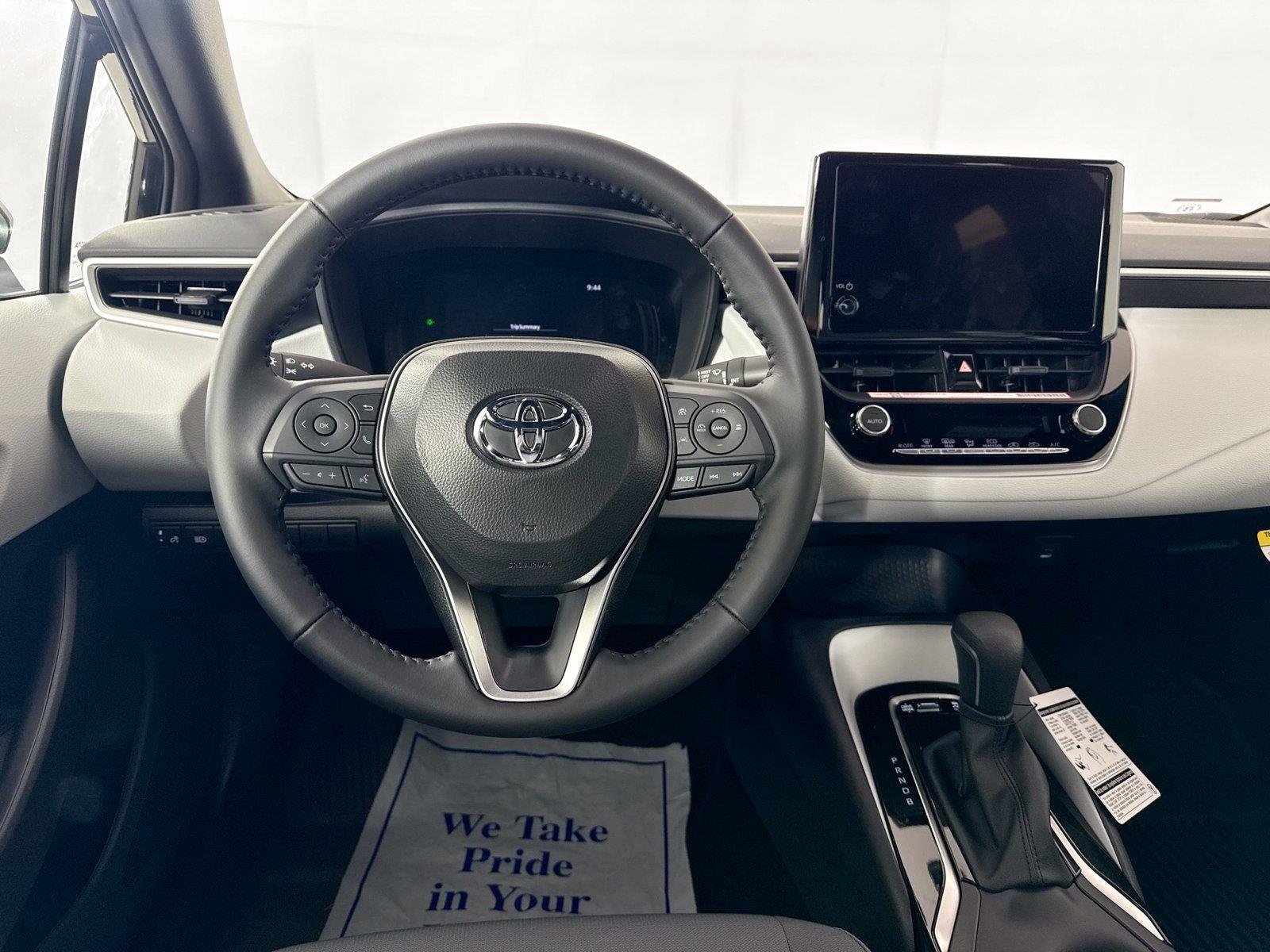 New 2026 Toyota Corolla SE FWD image 31