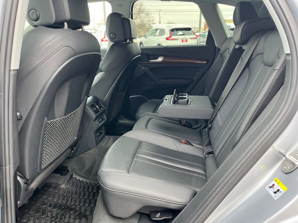 Used 2023 Audi Q5 2.0T Prestige w/ Prestige Package image 27