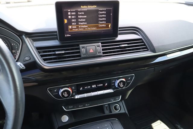 Used 2019 Audi Q5 2.0T Premium w/ Convenience Package AWD/4WD image 6