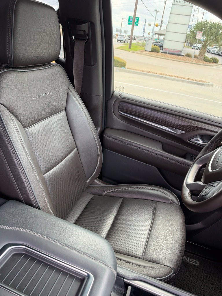 Used 2023 GMC Yukon Denali AWD/4WD image 20