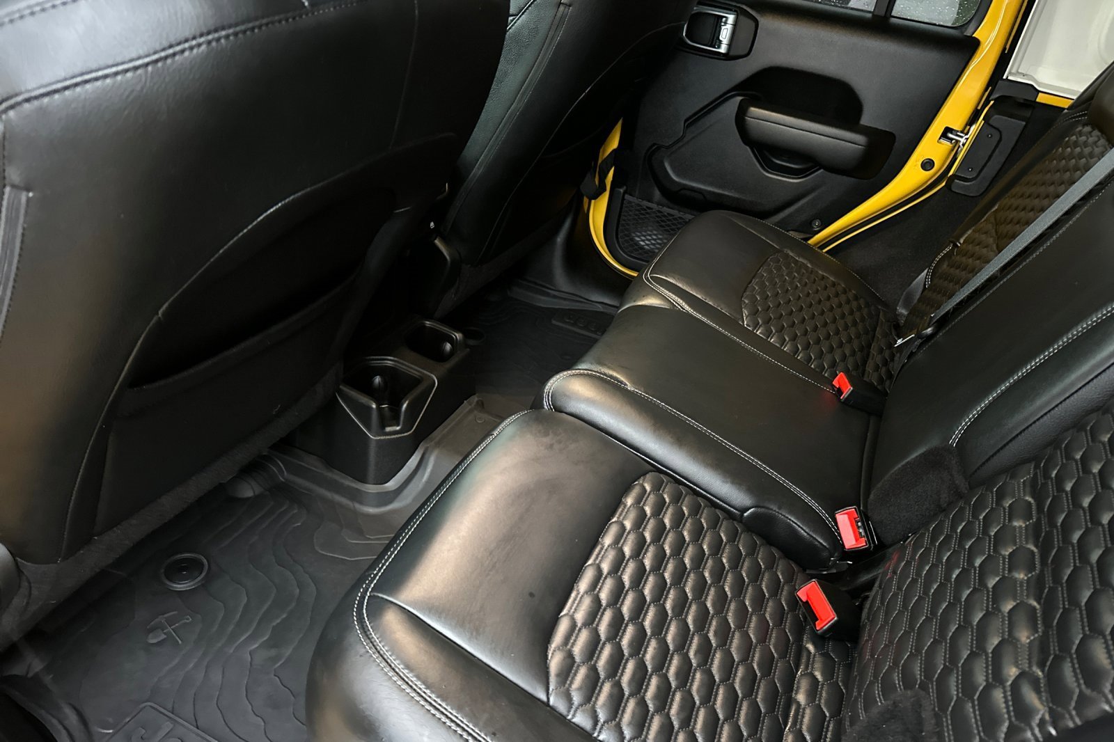 Used 2021 Jeep Wrangler Unlimited Sport image 12