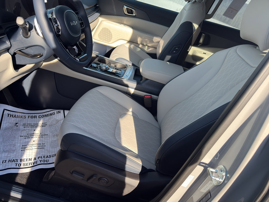 New 2026 Kia Carnival EX image 10