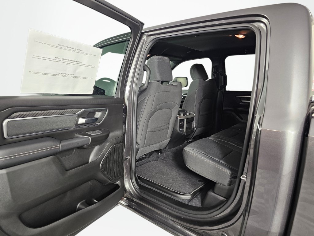 New 2026 RAM 1500 Big Horn AWD/4WD image 32