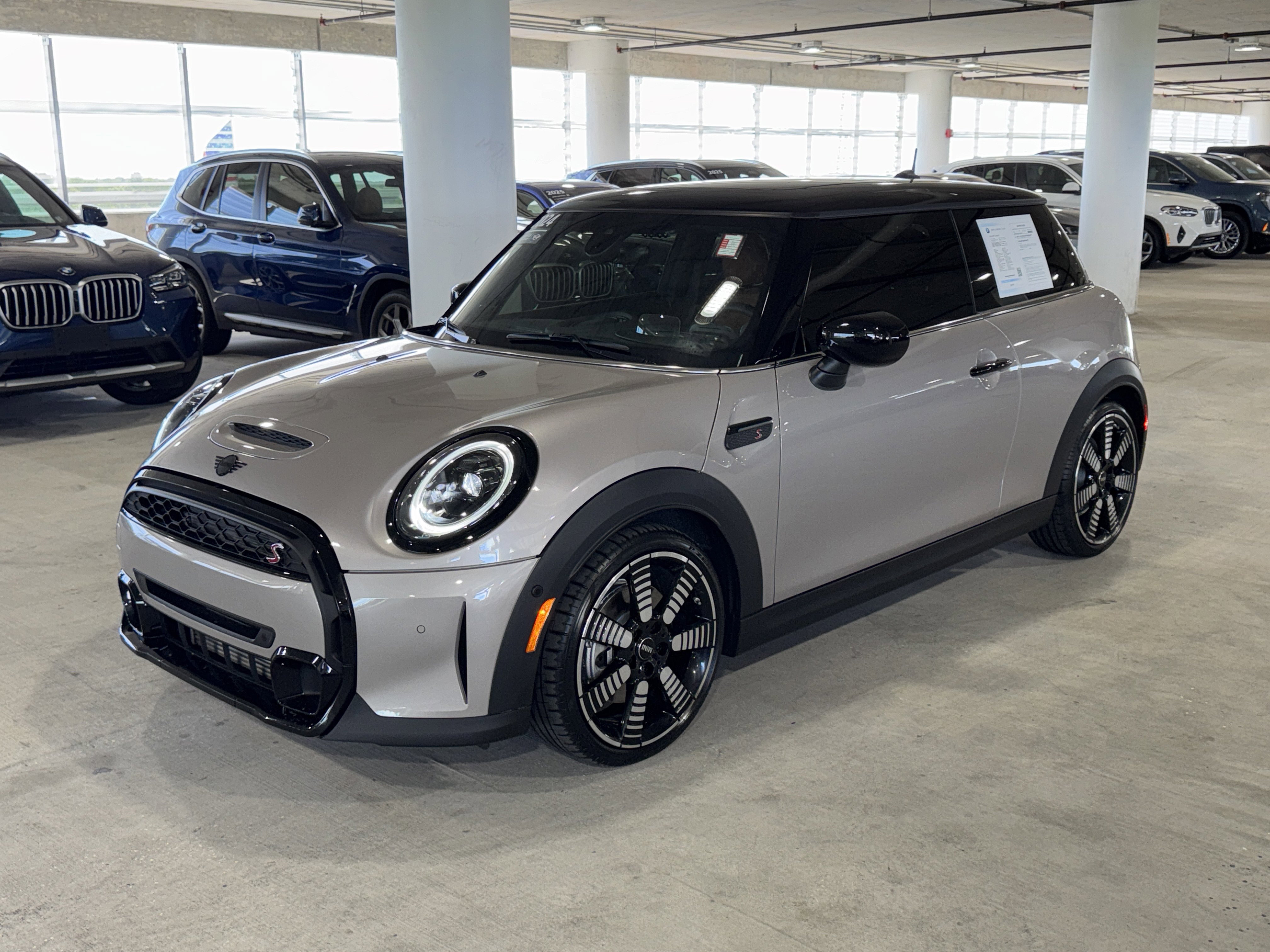 Used 2024 MINI Cooper S FWD image 4