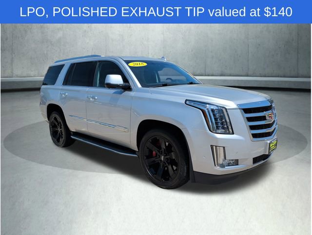 Used 2018 Cadillac Escalade Luxury AWD/4WD image 9