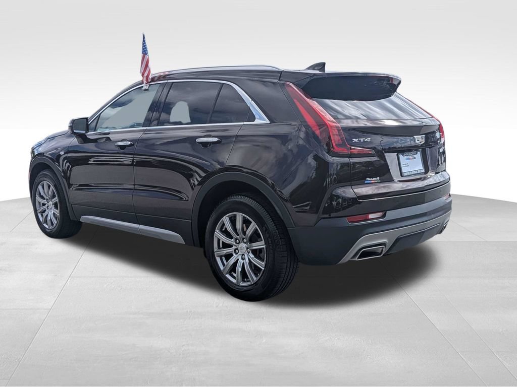 Used 2021 Cadillac XT4 Premium Luxury FWD image 6