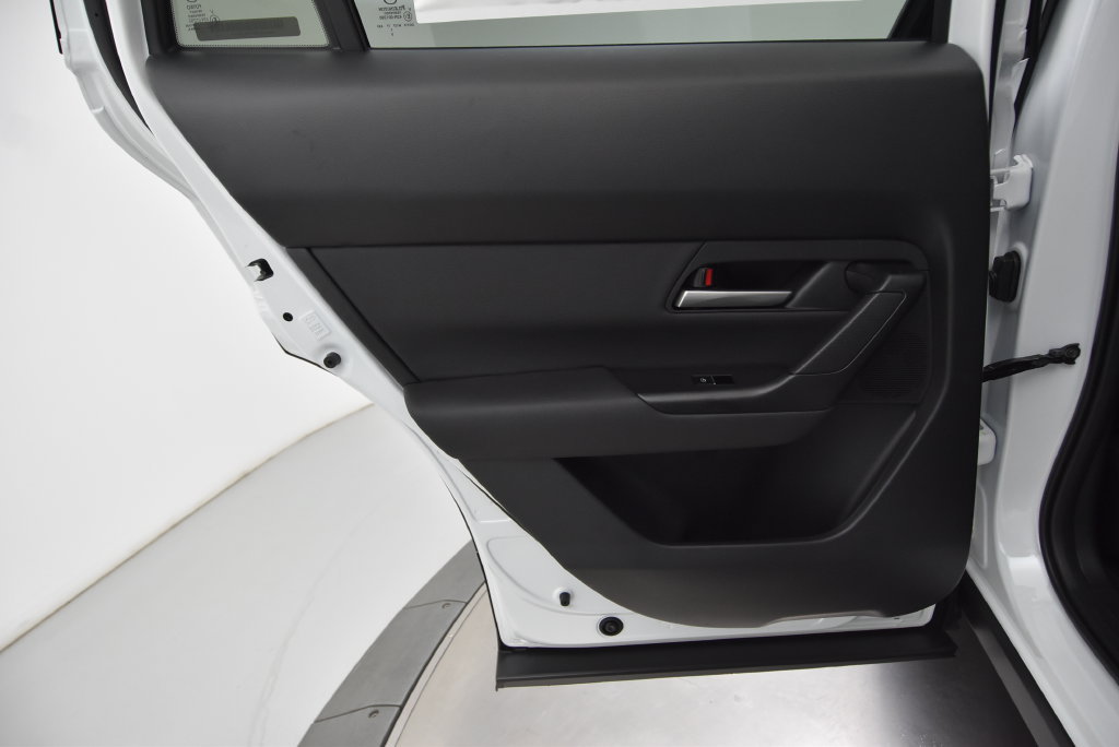 New 2026 MAZDA CX-50 AWD 2.5 Hybrid w/ Premium Pkg image 34