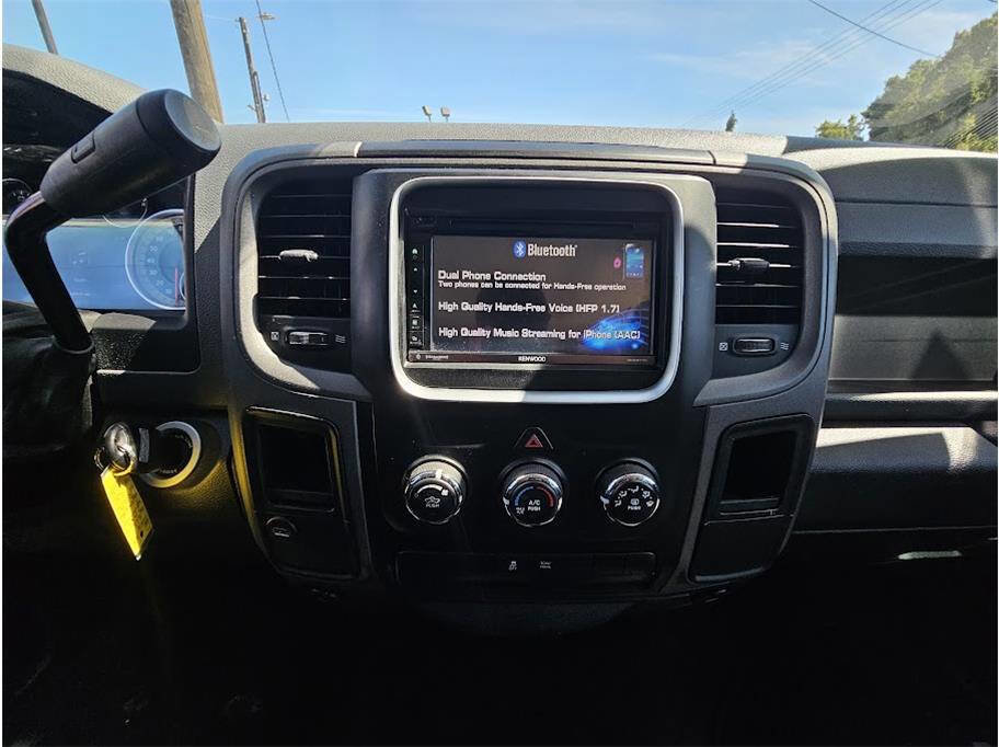 Used 2013 RAM 1500 Express RWD image 23