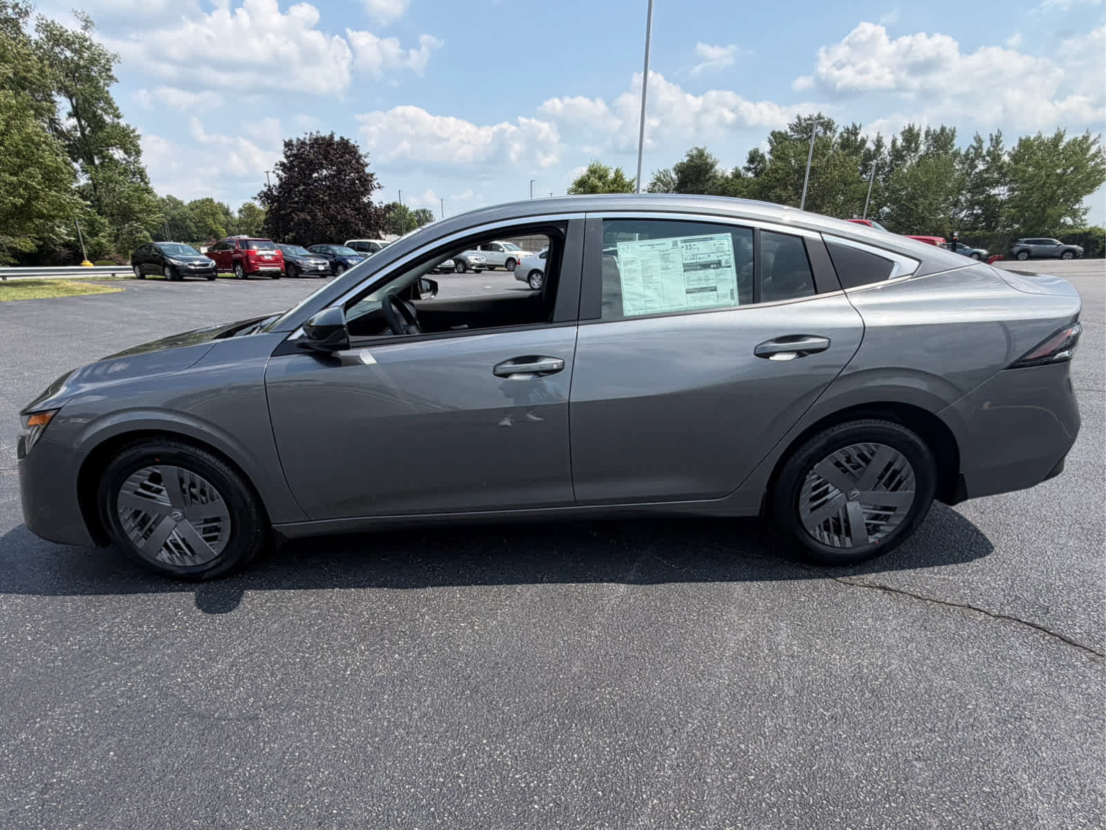 New 2026 Nissan Sentra SV w/ SV Convenience Package FWD image 4