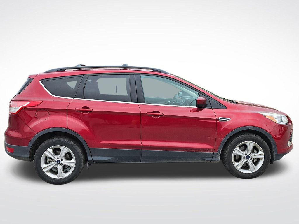 Used 2015 Ford Escape SE w/ Equipment Group 201A image 11