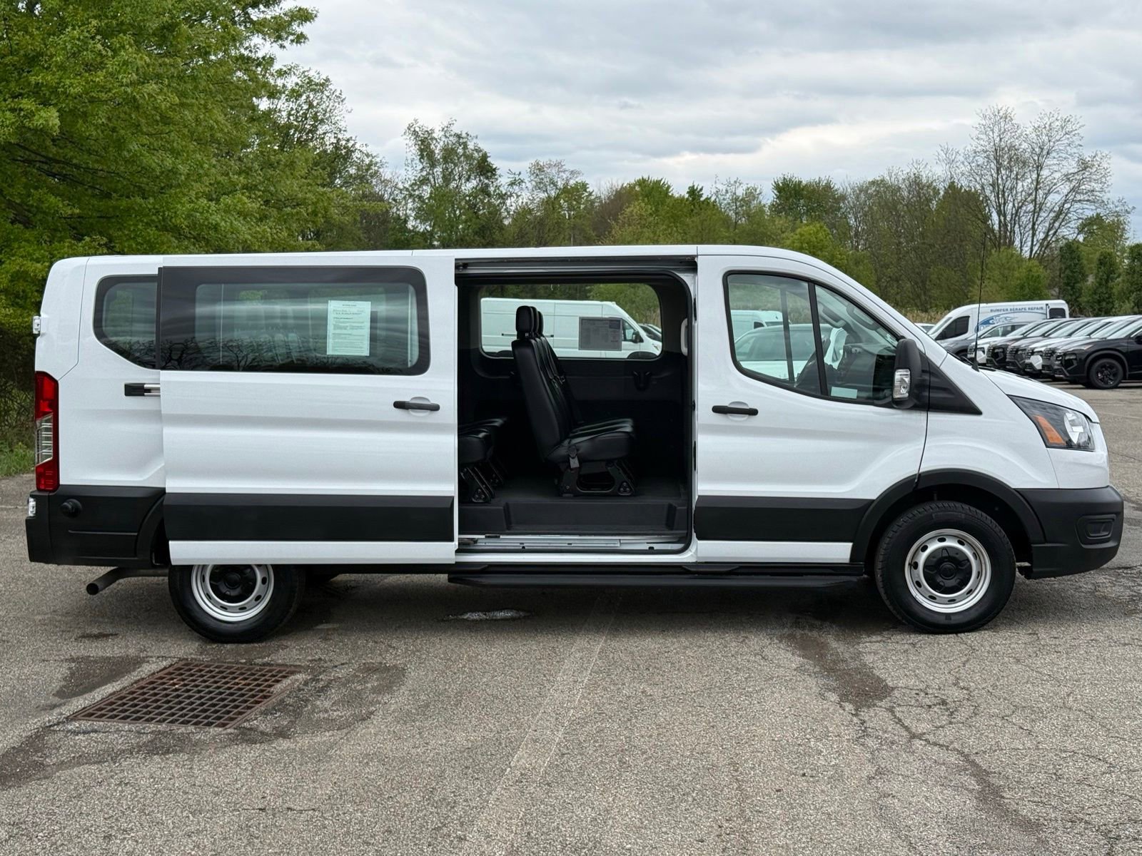 Used 2024 Ford Transit 350 XL RWD image 31