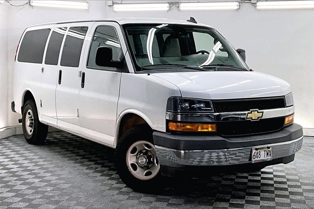 Used 2020 Chevrolet Express 2500 LT w/ LT Preferred Equipment Group image 10