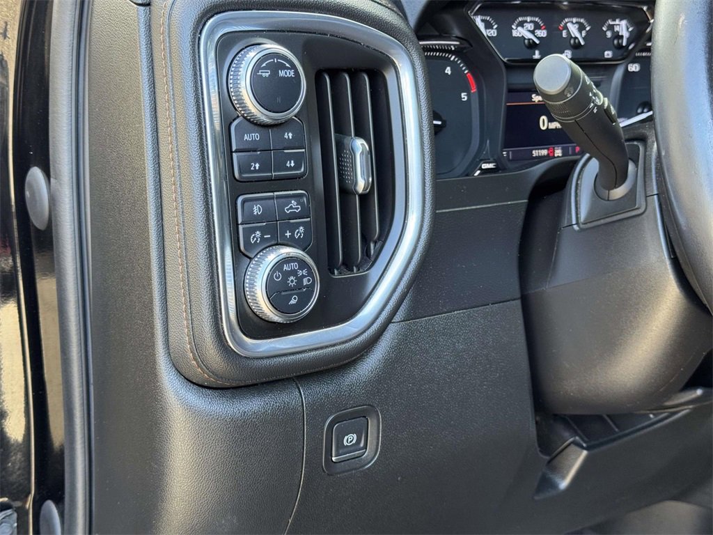 Used 2021 GMC Sierra 2500 AT4 w/ Gooseneck/5TH Wheel Package image 11