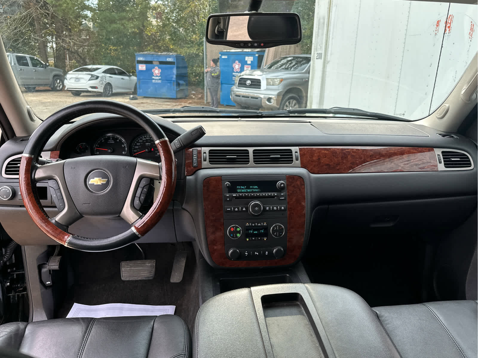 Used 2013 Chevrolet Avalanche LT image 42