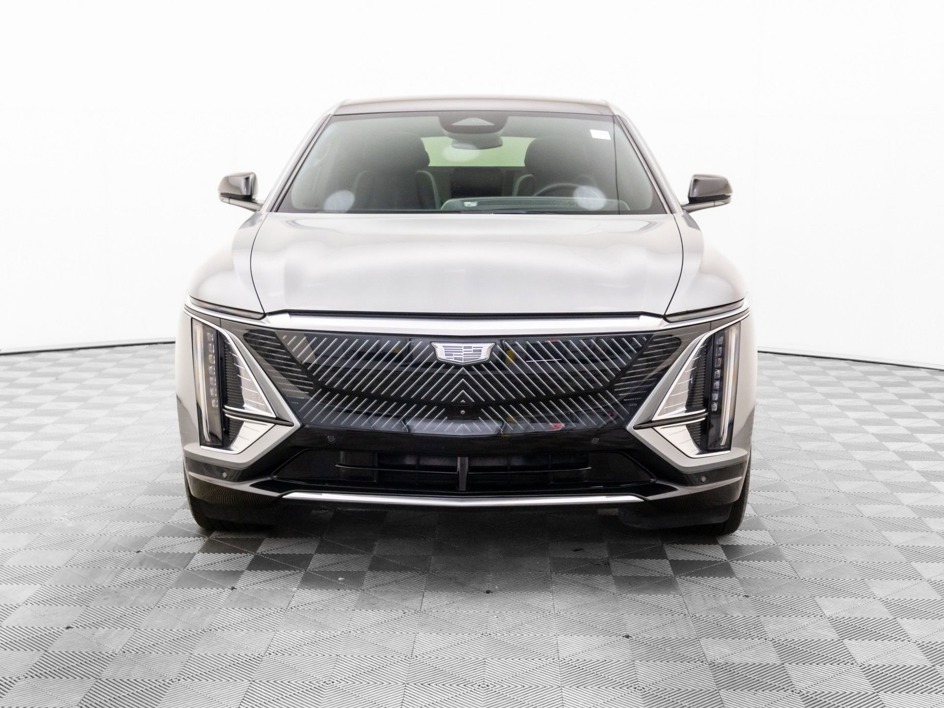 Certified 2024 Cadillac Lyriq Tech w/ Driver Assist Package image 9