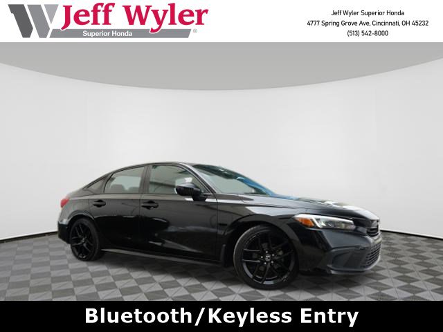 Used 2023 Honda Civic Sport image 1