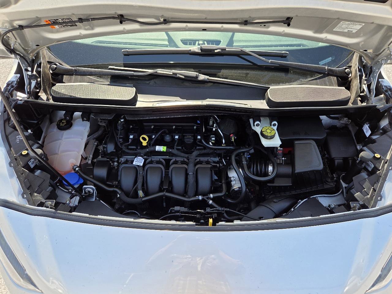 Used 2021 Ford Transit Connect XL image 32