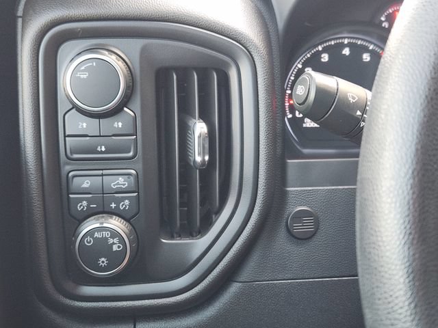 Used 2024 Chevrolet Silverado 2500 Custom w/ Custom Value Package AWD/4WD image 23