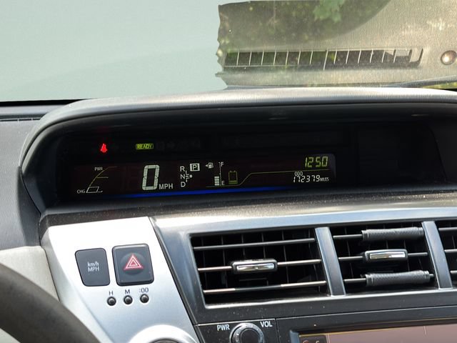 Used 2012 Toyota Prius V Five FWD image 26