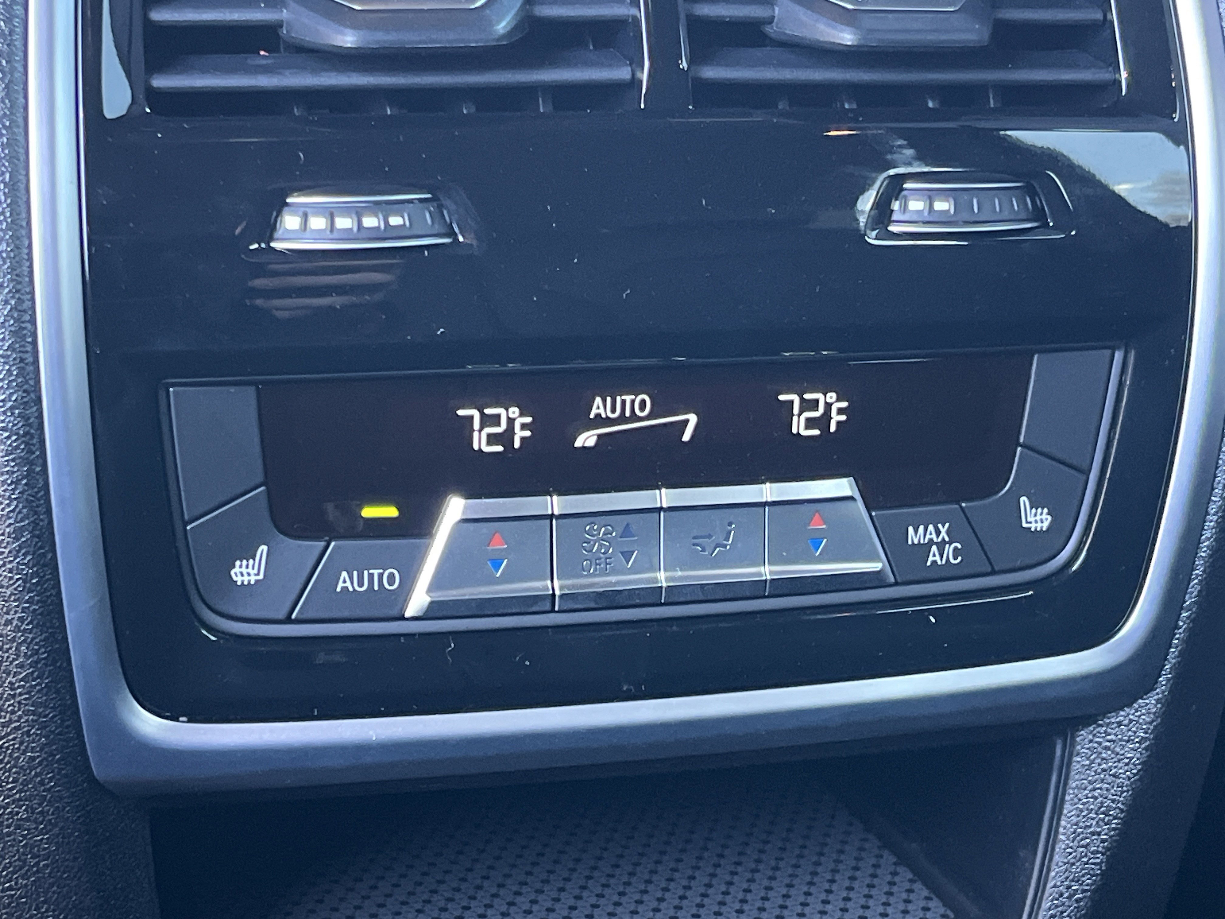 New 2026 BMW X5 xDrive40i AWD/4WD image 22