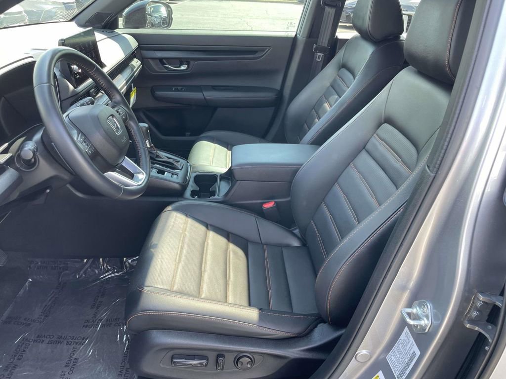 Used 2025 Honda CR-V Sport-L image 28