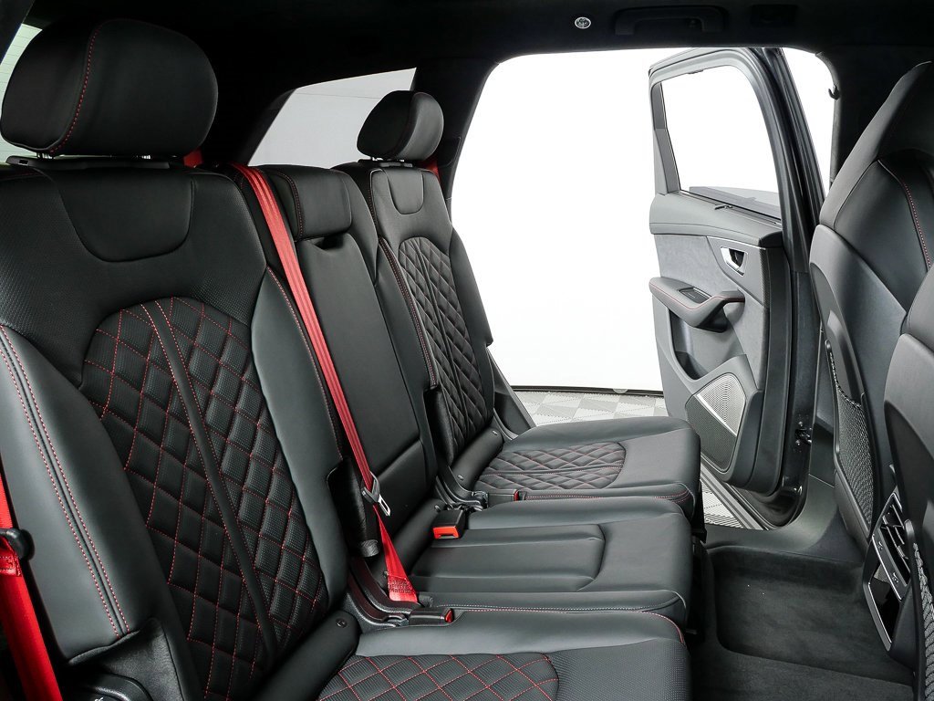 Used 2026 Audi SQ7 Prestige w/ S Sport Package image 23