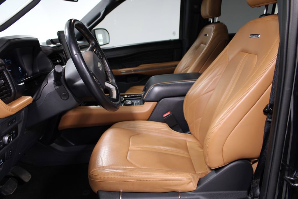 Used 2022 Ford Expedition Platinum AWD/4WD image 23